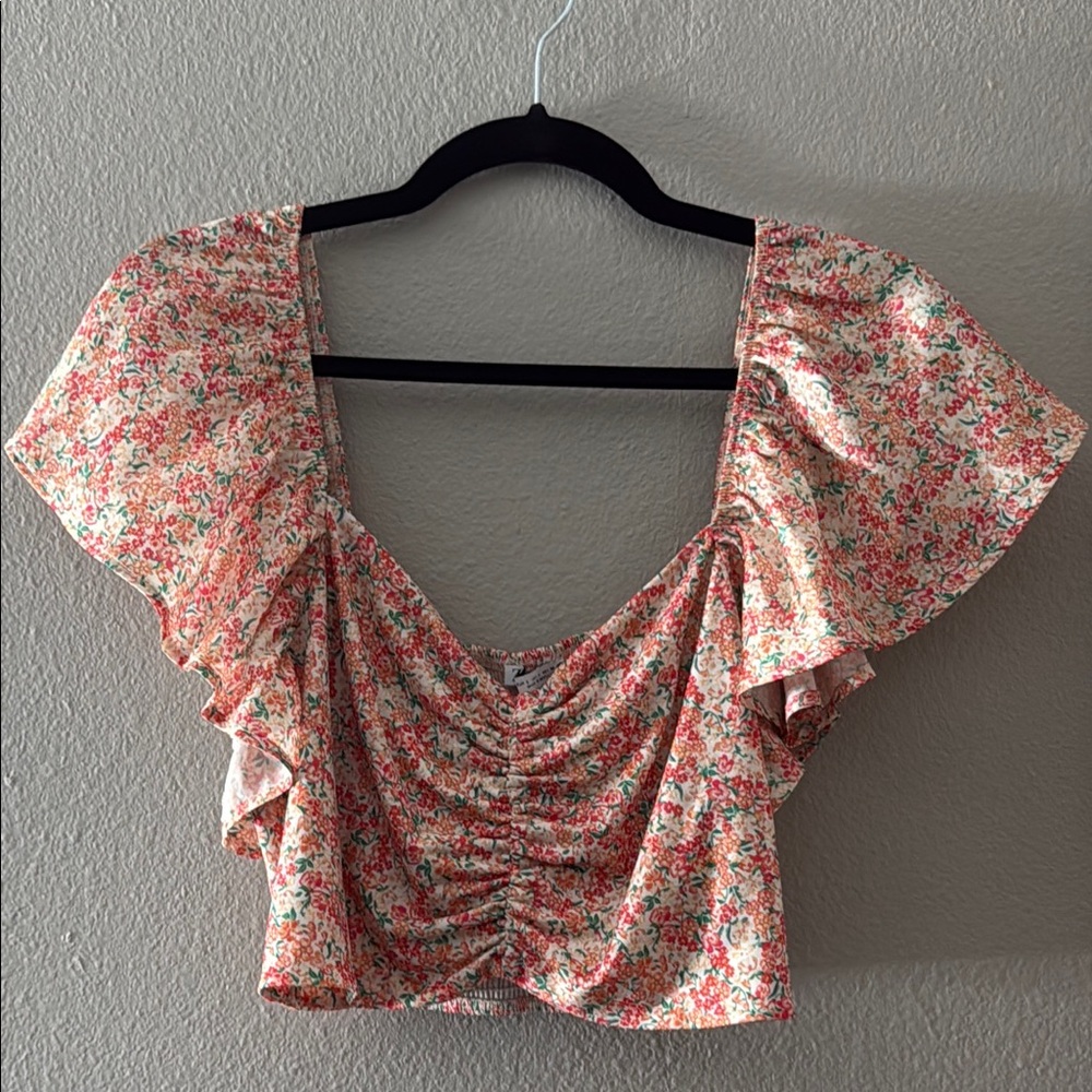 Zara Flutter Sleeve Crop Floral Blouse